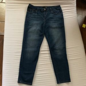 1822 Blue Jeans  (1G)